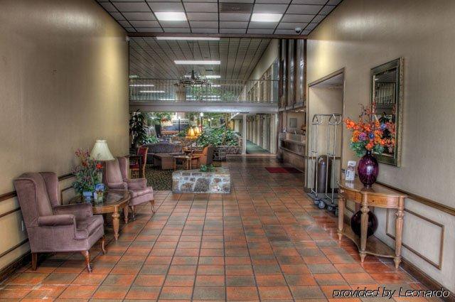 Seasons Inn And Suites Fort Smith Zewnętrze zdjęcie