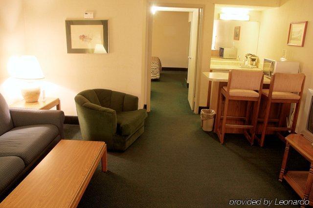 Seasons Inn And Suites Fort Smith Zewnętrze zdjęcie