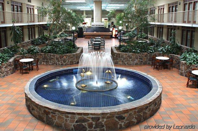 Seasons Inn And Suites Fort Smith Zewnętrze zdjęcie
