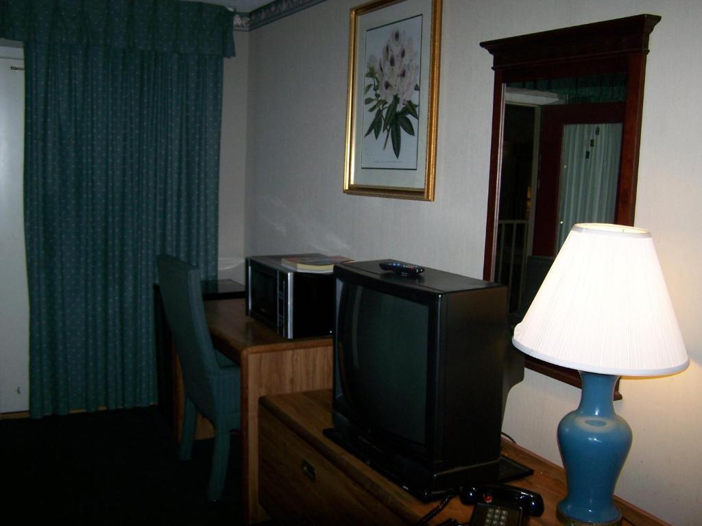 Seasons Inn And Suites Fort Smith Pokój zdjęcie